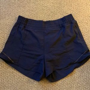 LULULEMON Black Hotty Hot Shorts